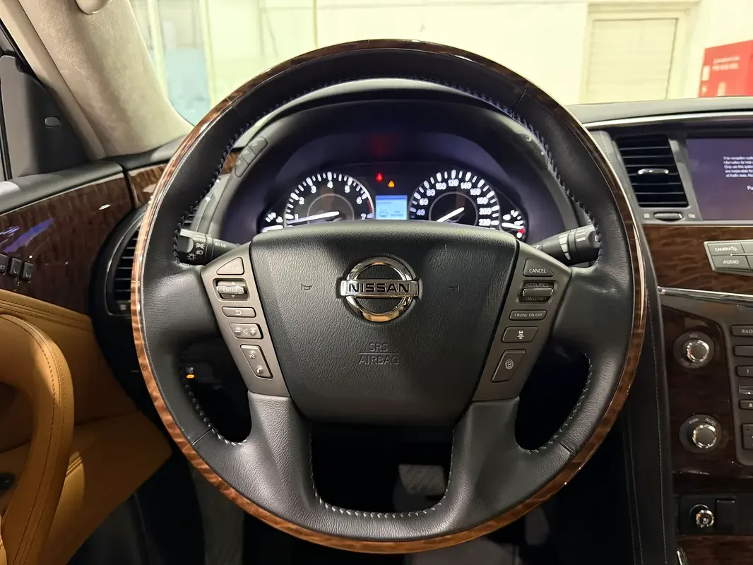 Nissan Patrol 5.6 AT (405 hp) - 14