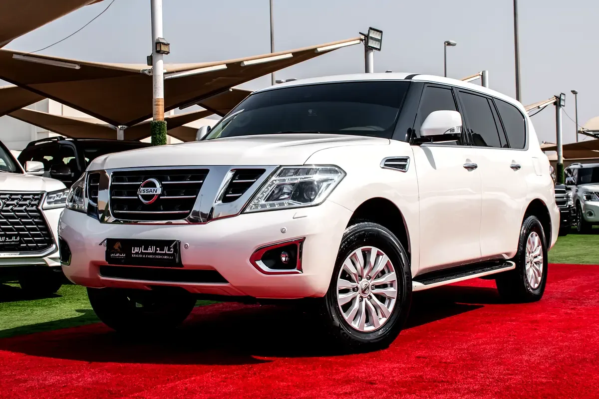 Nissan Patrol 5.6 AT (405 حصان)