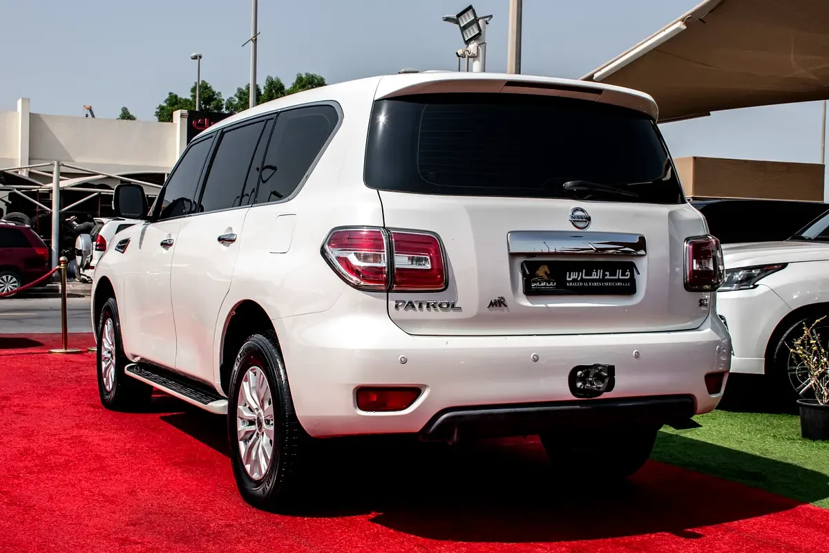 Nissan Patrol 5.6 AT (405 حصان) - 4