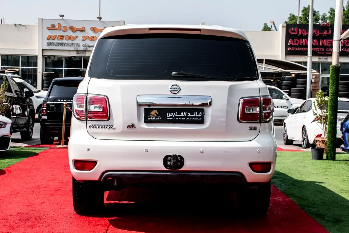 Nissan Patrol 5.6 AT (405 حصان) - 6
