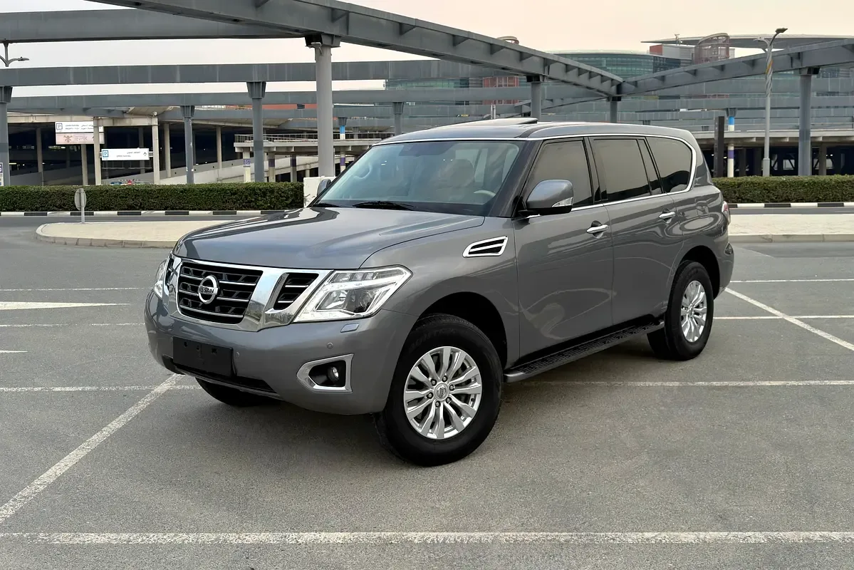Nissan Patrol 5.6 AT (405 hp) - 4