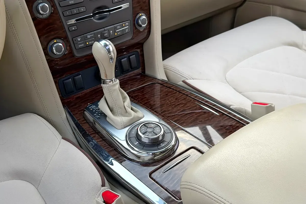 Nissan Patrol 5.6 AT (405 hp) - 13