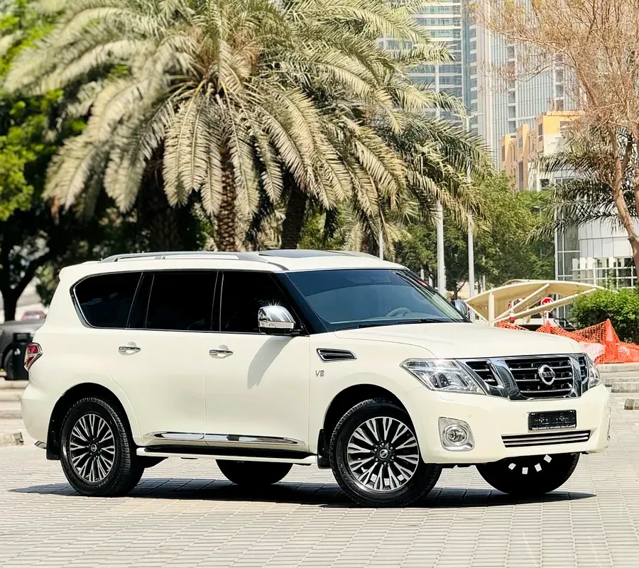 Nissan Patrol 5.6 AT (405 hp)