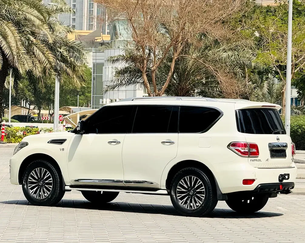 Nissan Patrol 5.6 AT (405 hp) - 7
