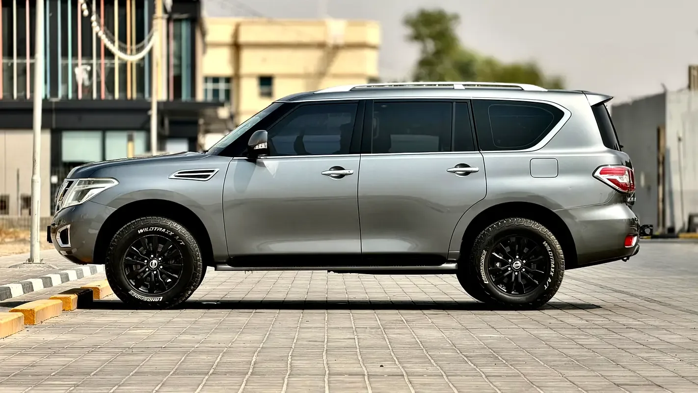 Nissan Patrol 5.6 AT (405 hp) - 2