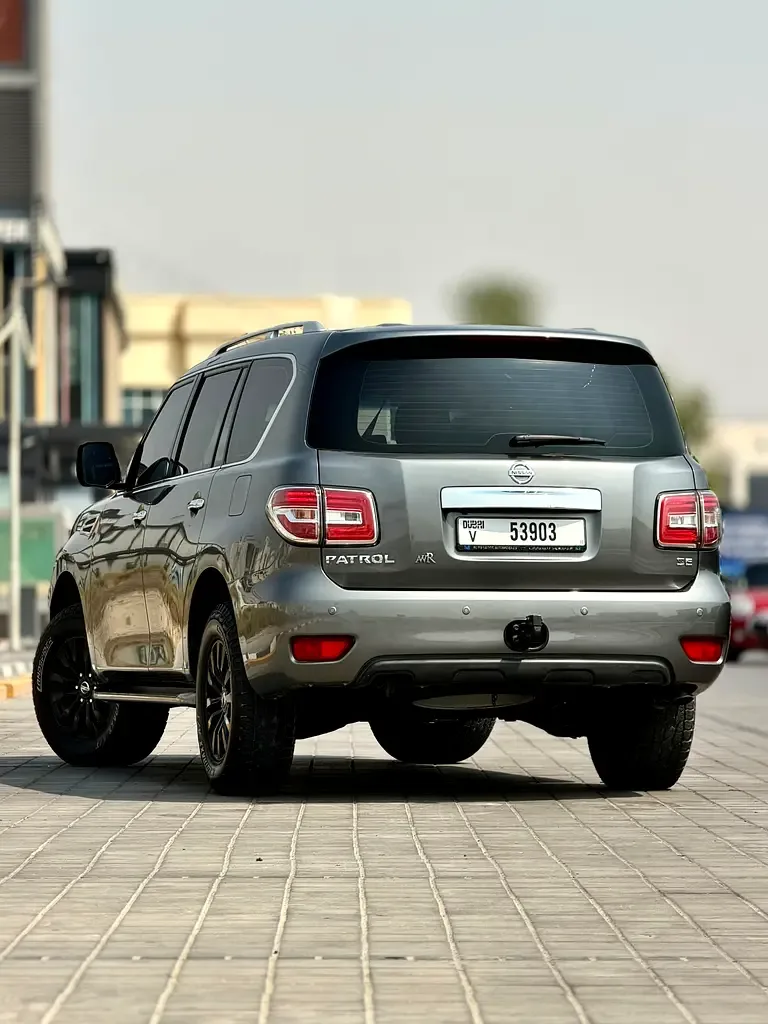 Nissan Patrol 5.6 AT (405 hp) - 4