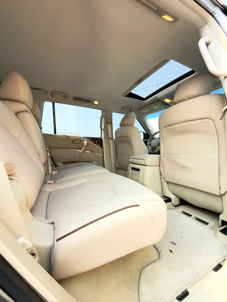 Nissan Patrol 5.6 AT (405 hp) - 12
