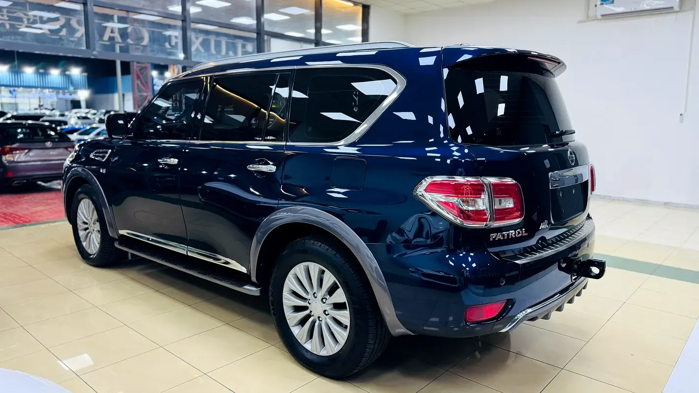 Nissan Patrol 5.6 AT (405 hp) - 6