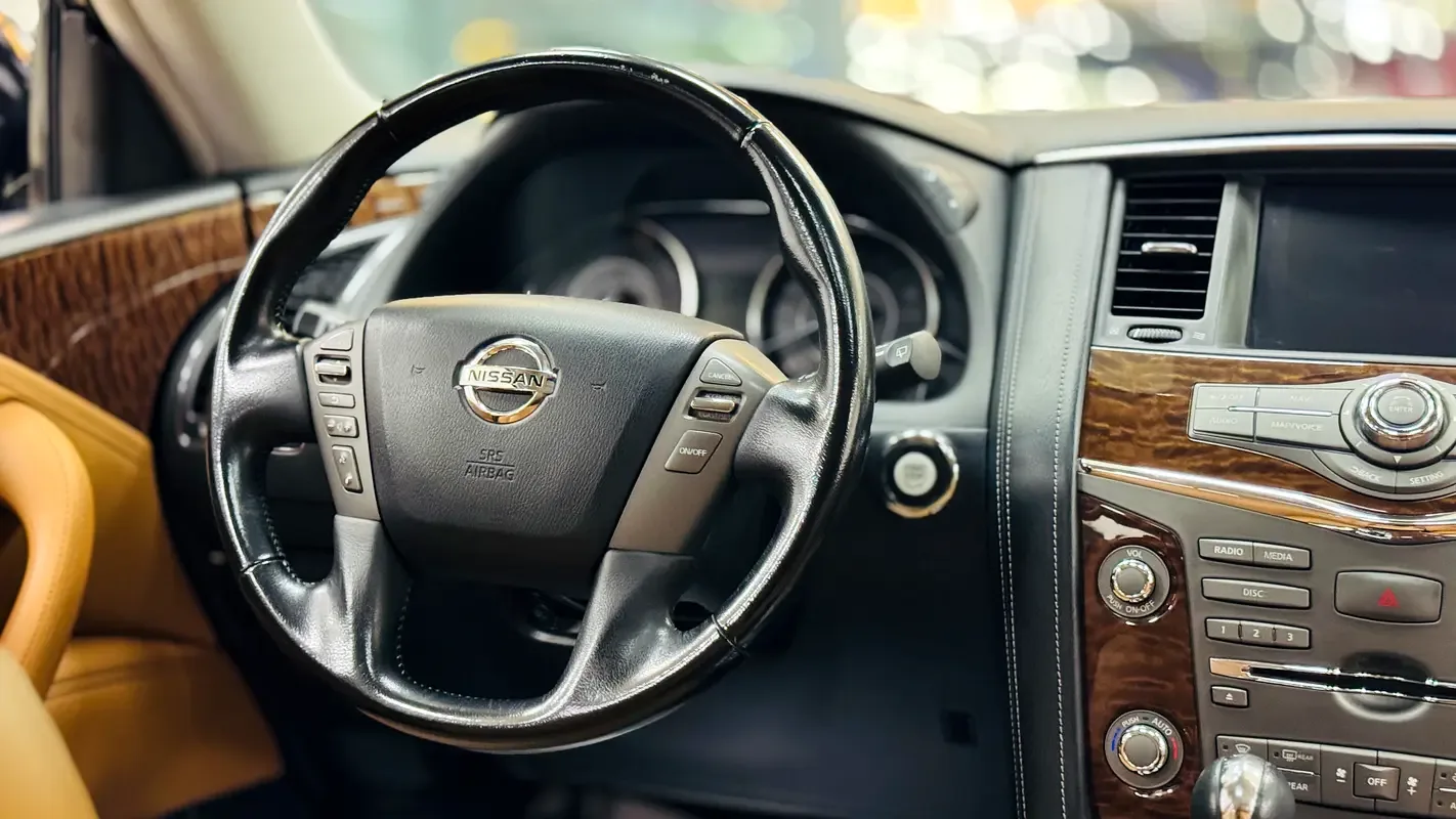 Nissan Patrol 5.6 AT (405 hp) - 9