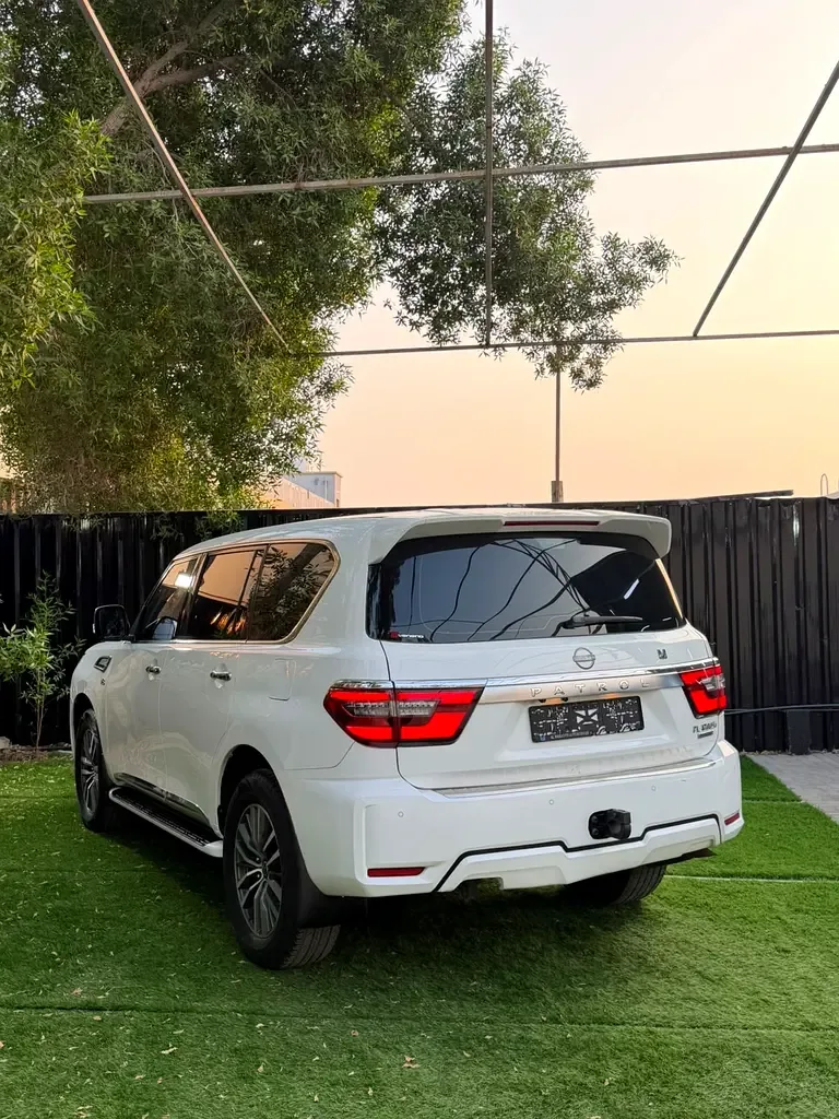 Nissan Patrol 5.6 AT (405 حصان) - 9