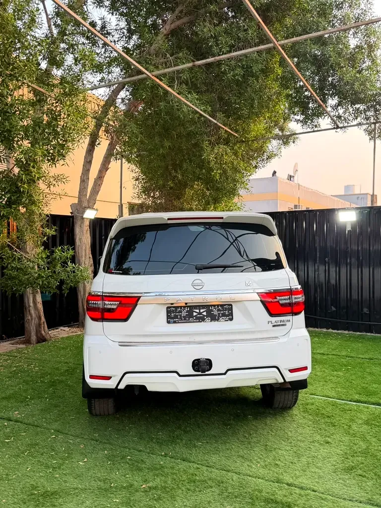 Nissan Patrol 5.6 AT (405 حصان) - 10