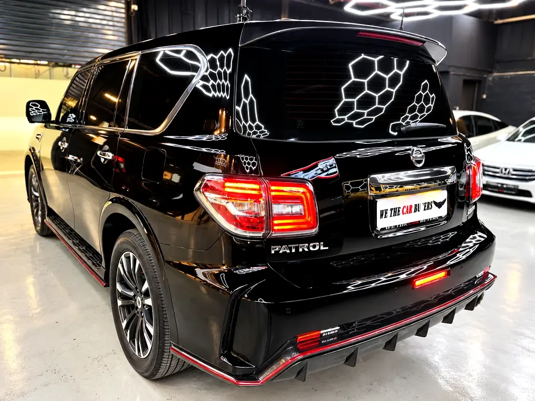 Nissan Patrol 5.6 AT (428 hp) - 5