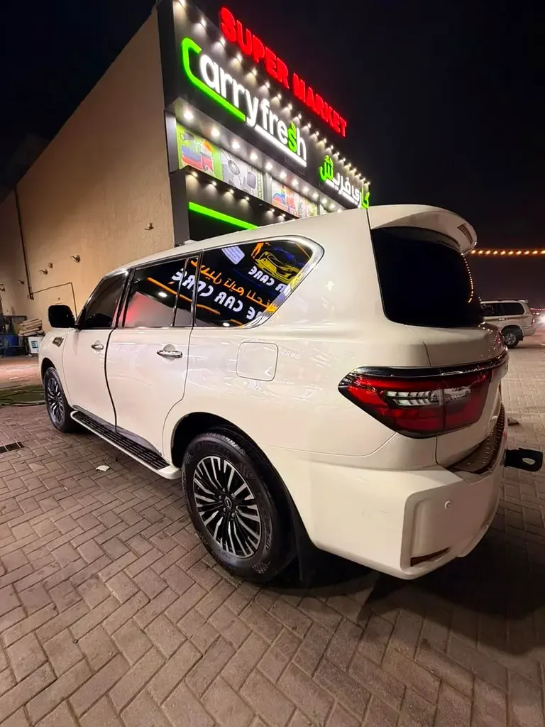 Nissan Patrol 5.6 AT (428 حصان) - 2