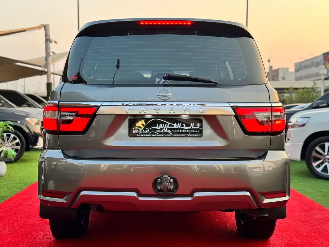 Nissan Patrol 5.6 AT (428 hp) - 6