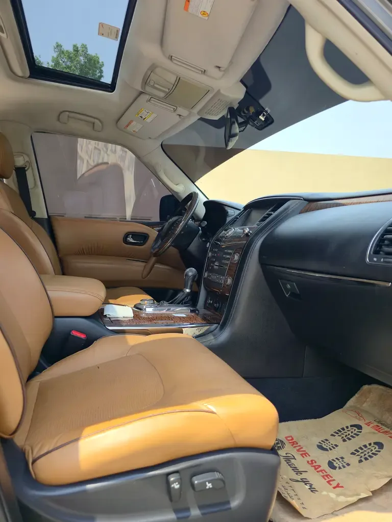 Nissan Patrol 5.6 AT (428 حصان) - 11