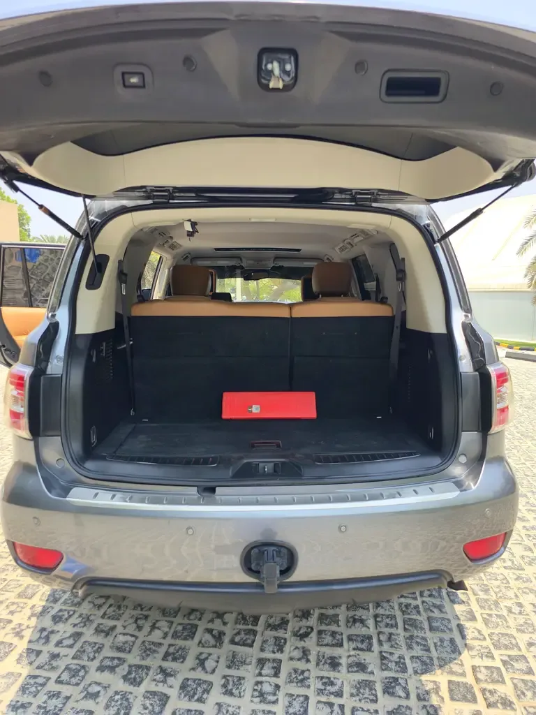 Nissan Patrol 5.6 AT (428 حصان) - 15