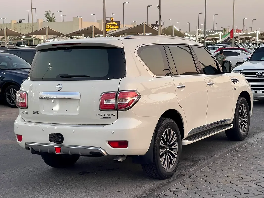 Nissan Patrol 5.6 AT (428 حصان) - 6
