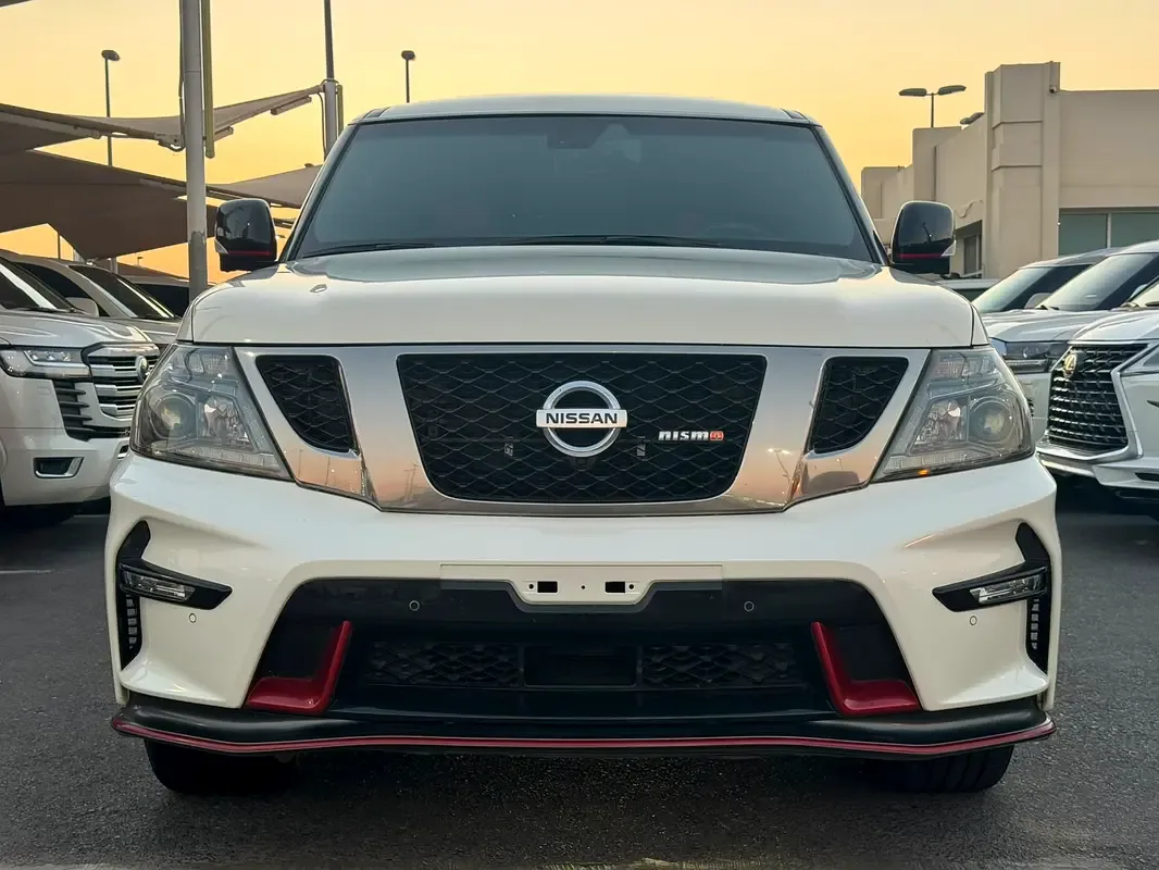 Nissan Patrol 5.6 AT (428 hp)