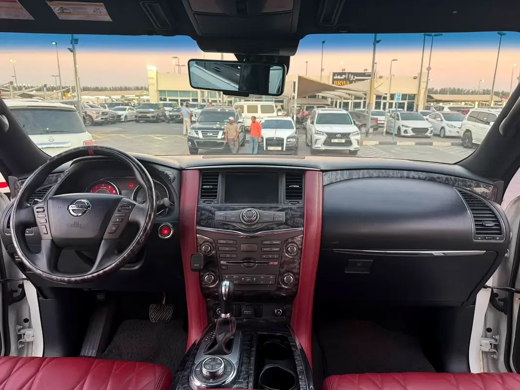 Nissan Patrol 5.6 AT (428 حصان) - 12