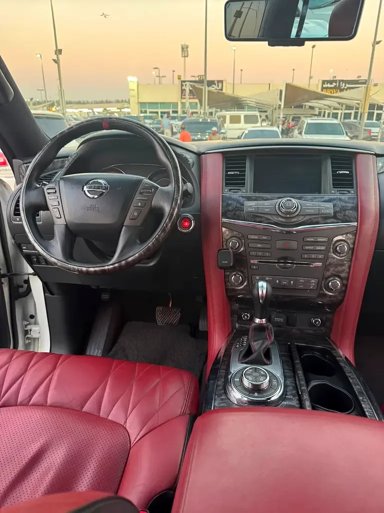Nissan Patrol 5.6 AT (428 حصان) - 11