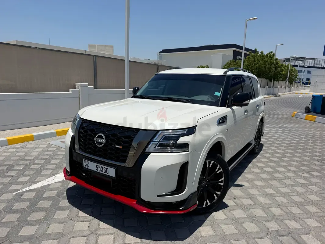 Nissan Patrol 5.6 AT (428 hp)