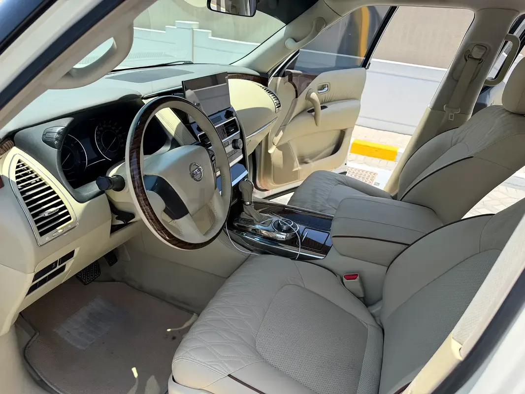 Nissan Patrol 5.6 AT (428 حصان) - 6