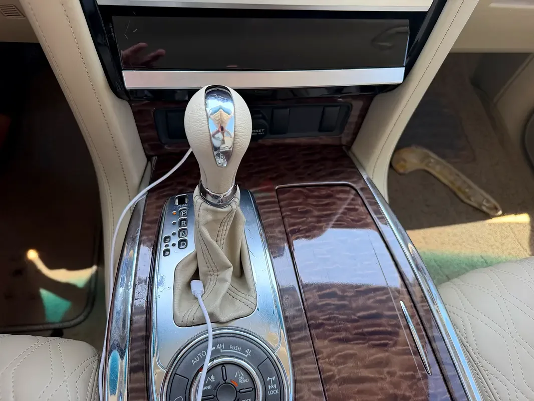 Nissan Patrol 5.6 AT (428 حصان) - 14