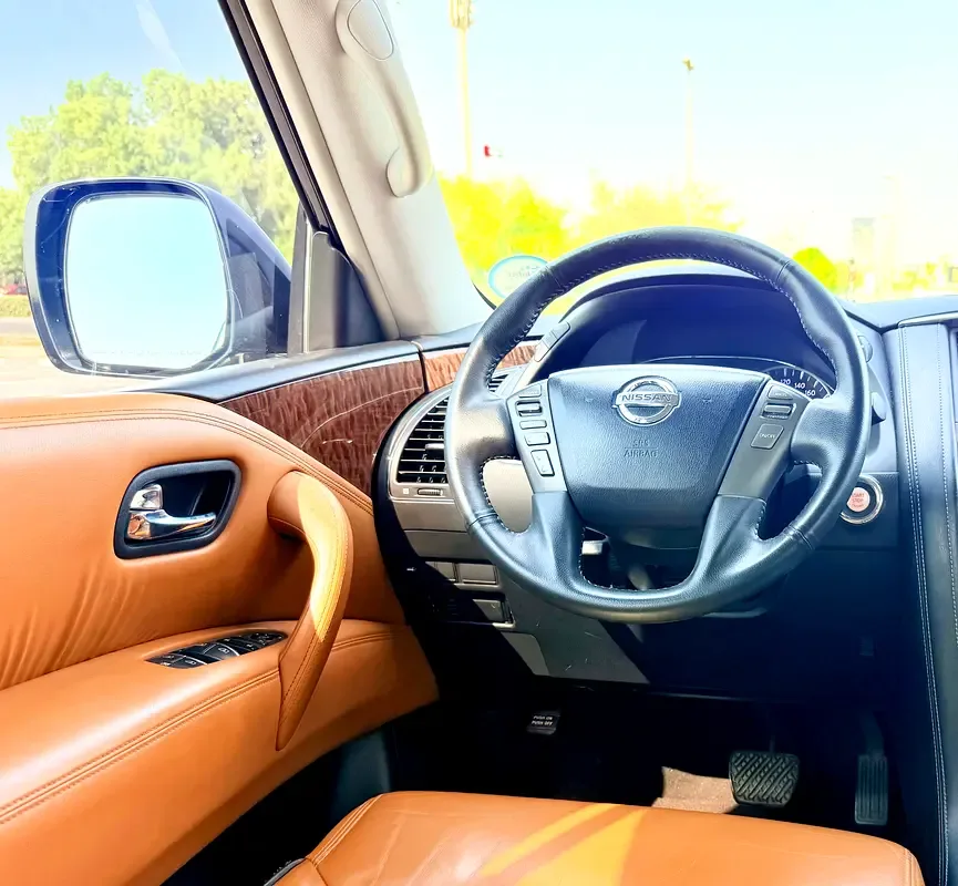 Nissan Patrol 5.6 AT (428 hp) - 17