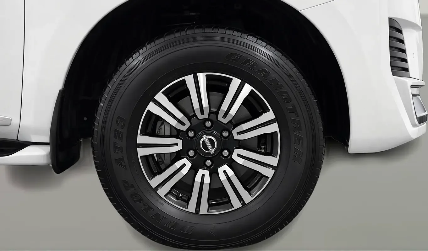 Nissan Patrol 5.6 AT 4WD (400 حصان) - 12
