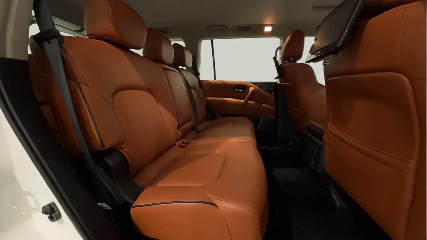 Nissan Patrol 5.6 AT 4WD (400 hp) - 10