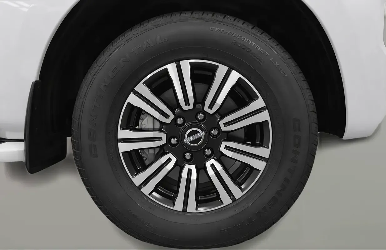 Nissan Patrol 5.6 AT 4WD (400 hp) - 12