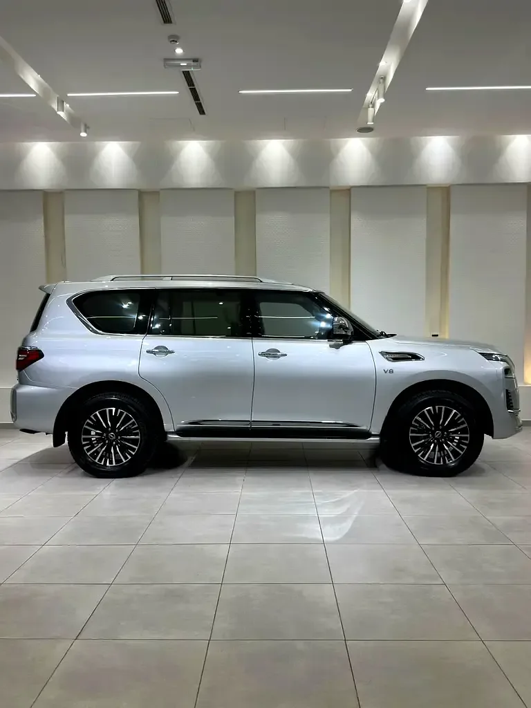 Nissan Patrol 5.6 AT 4WD (400 hp) - 8