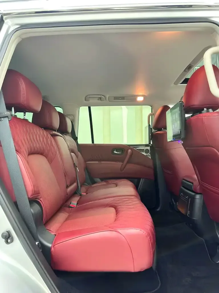 Nissan Patrol 5.6 AT 4WD (400 hp) - 17