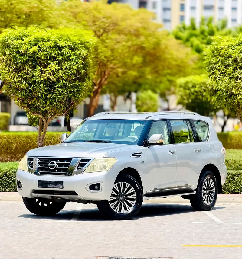 Nissan Patrol 5.6 AT 4WD (405 hp)
