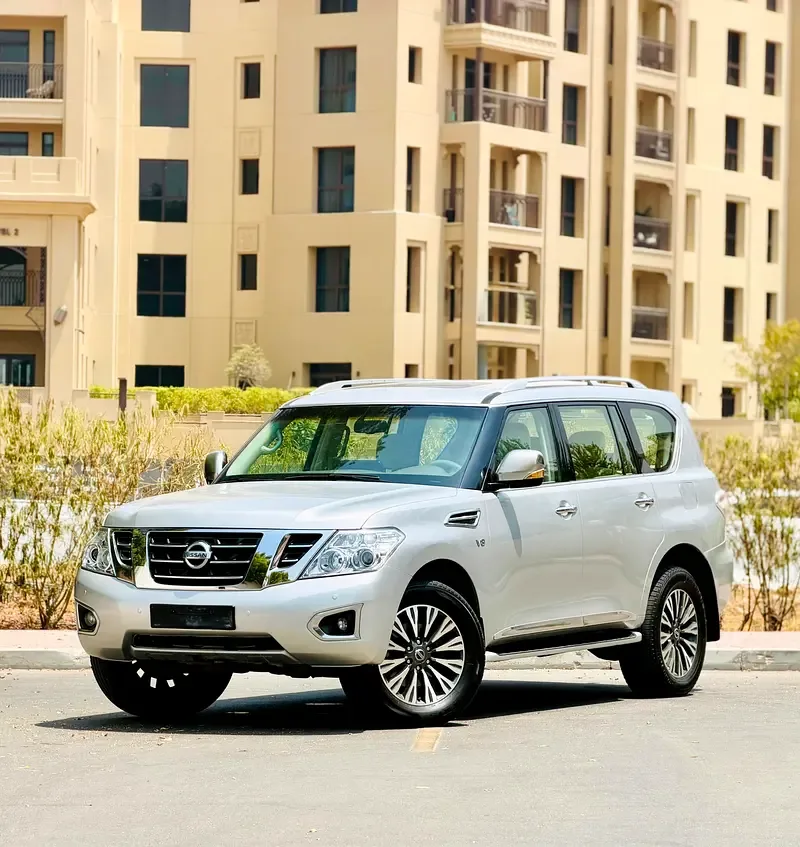 Nissan Patrol 5.6 AT 4WD (405 hp)