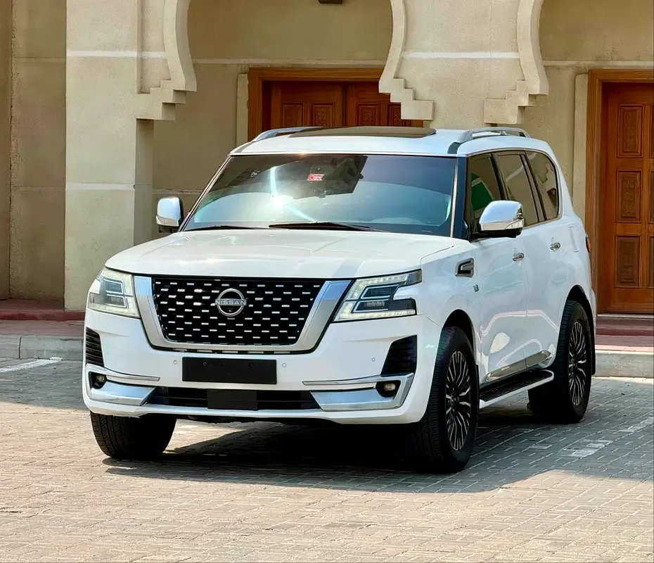 Nissan Patrol 5.6 AT 4WD (405 hp)