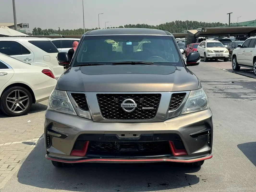 Nissan Patrol 5.6 AT 4WD (405 hp)