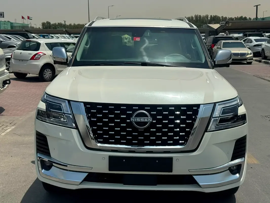 Nissan Patrol 5.6 AT 4WD (405 hp)