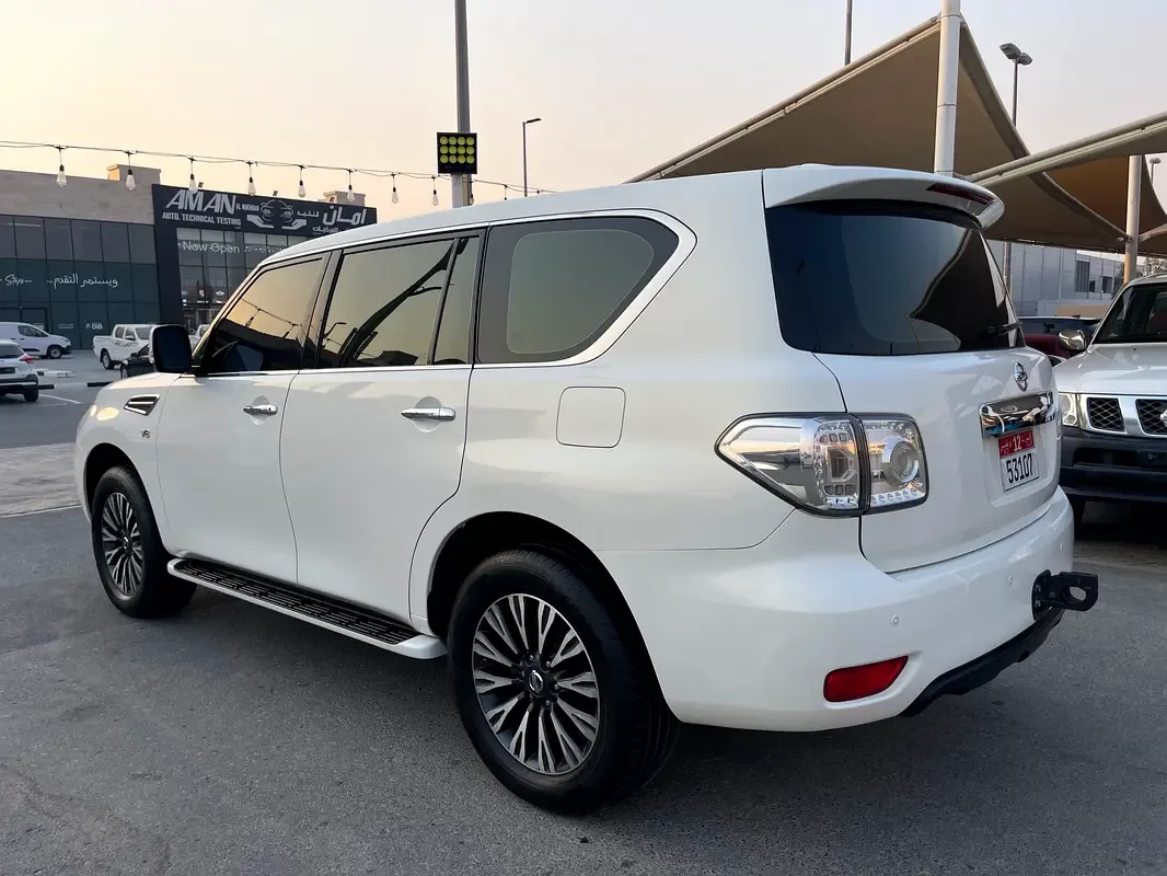 Nissan Patrol 5.6 AT 4WD (405 hp) - 5