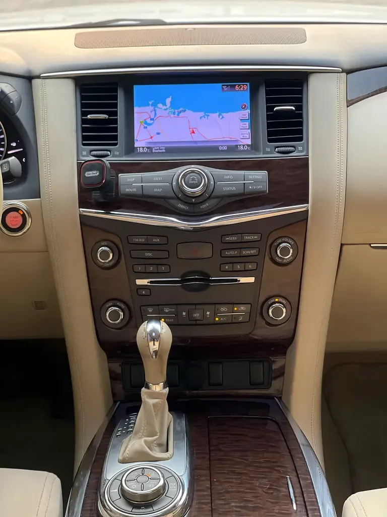 Nissan Patrol 5.6 AT 4WD (405 hp) - 9