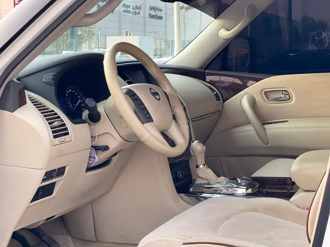 Nissan Patrol 5.6 AT 4WD (405 hp) - 13