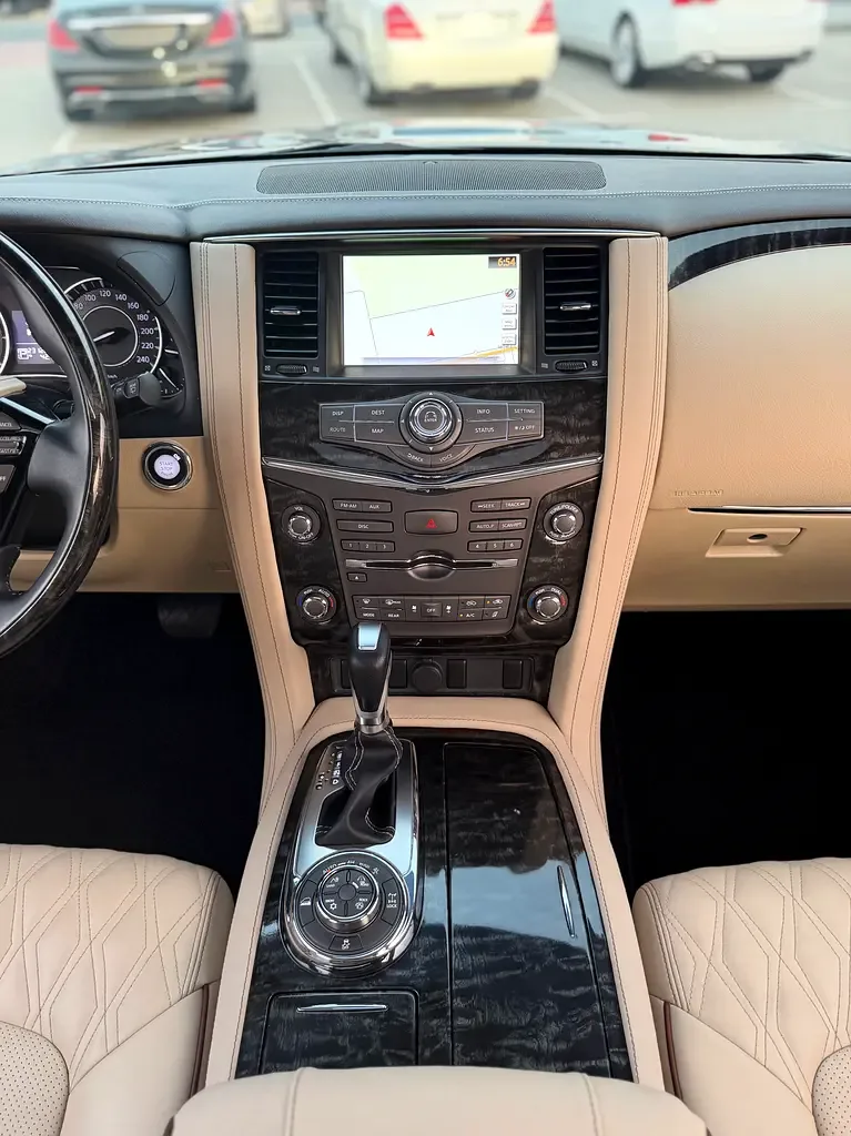 Nissan Patrol 5.6 AT 4WD (405 حصان) - 9