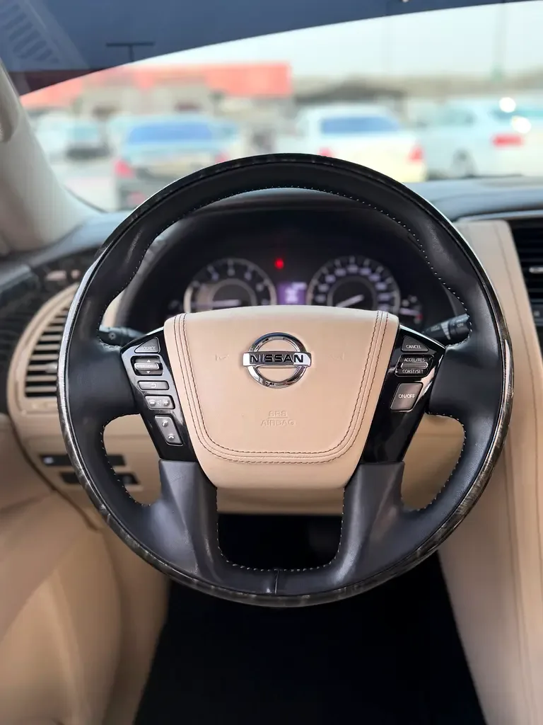 Nissan Patrol 5.6 AT 4WD (405 حصان) - 10