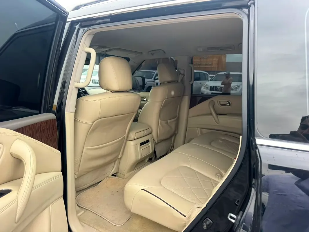 Nissan Patrol 5.6 AT 4WD (405 hp) - 2