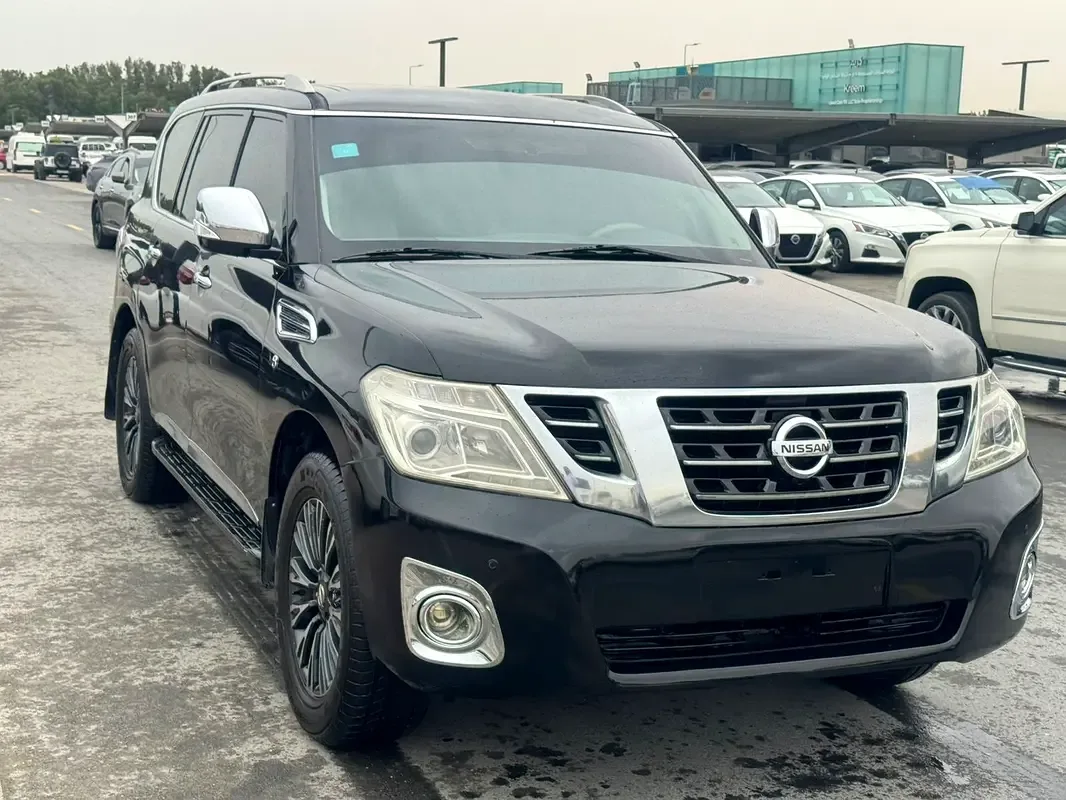 Nissan Patrol 5.6 AT 4WD (405 hp) - 4