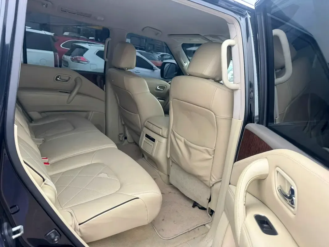 Nissan Patrol 5.6 AT 4WD (405 hp) - 10