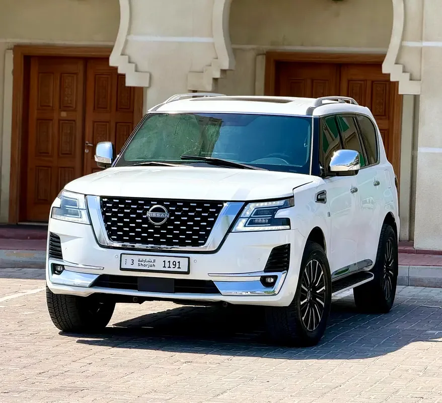 Nissan Patrol 5.6 AT 4WD (405 hp)