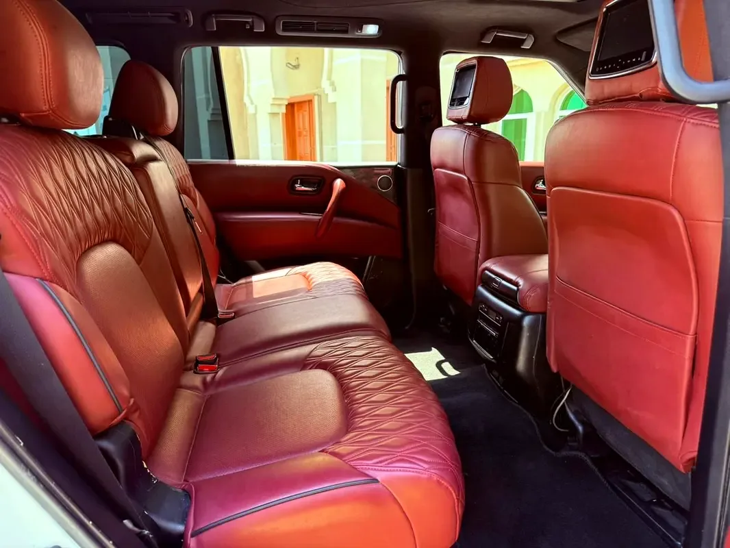 Nissan Patrol 5.6 AT 4WD (405 حصان) - 10