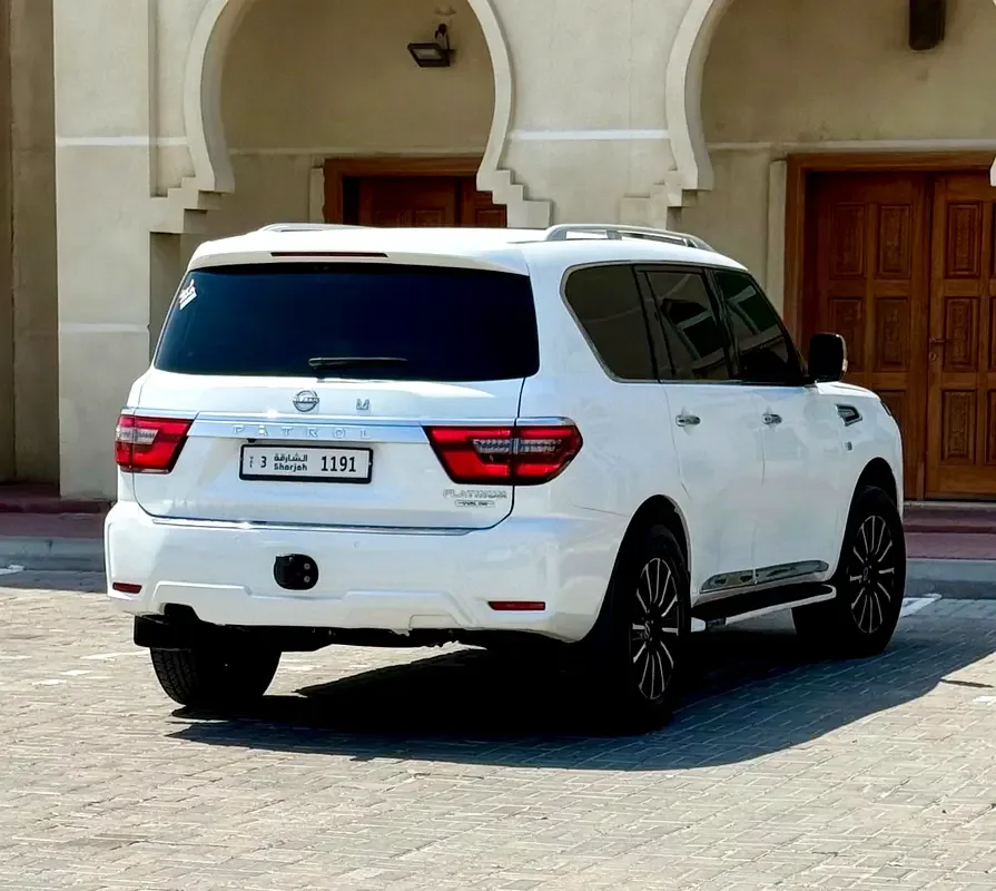 Nissan Patrol 5.6 AT 4WD (405 حصان) - 15