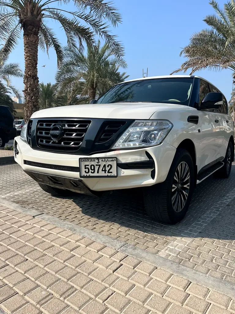 Nissan Patrol 5.6 AT 4WD (405 حصان)
